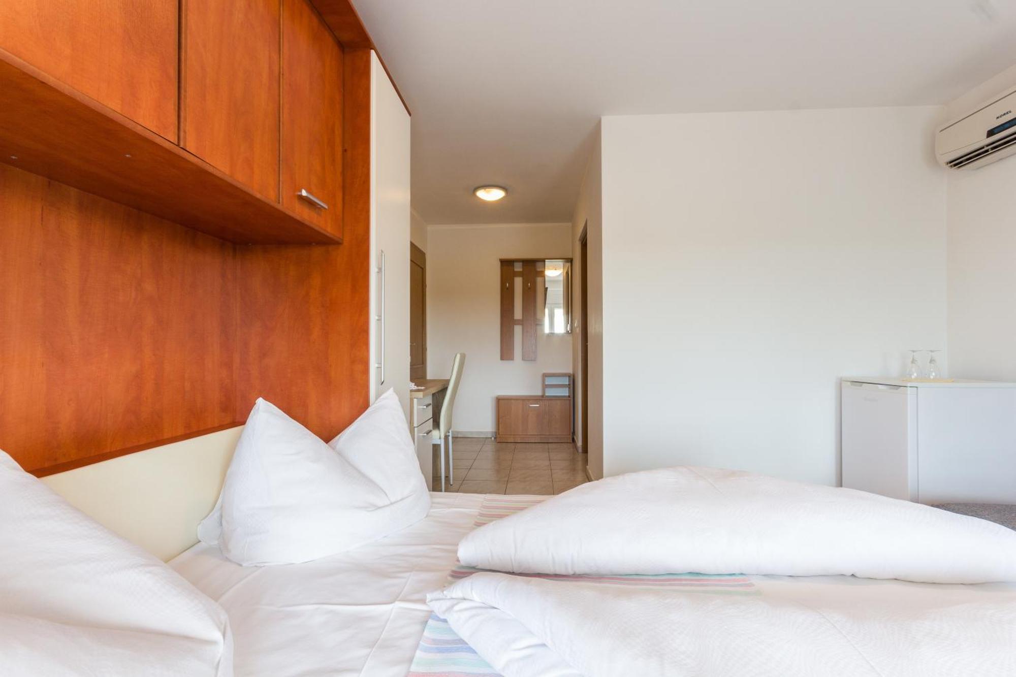 Apartments And Rooms Michaela Fažana Pokoj fotografie