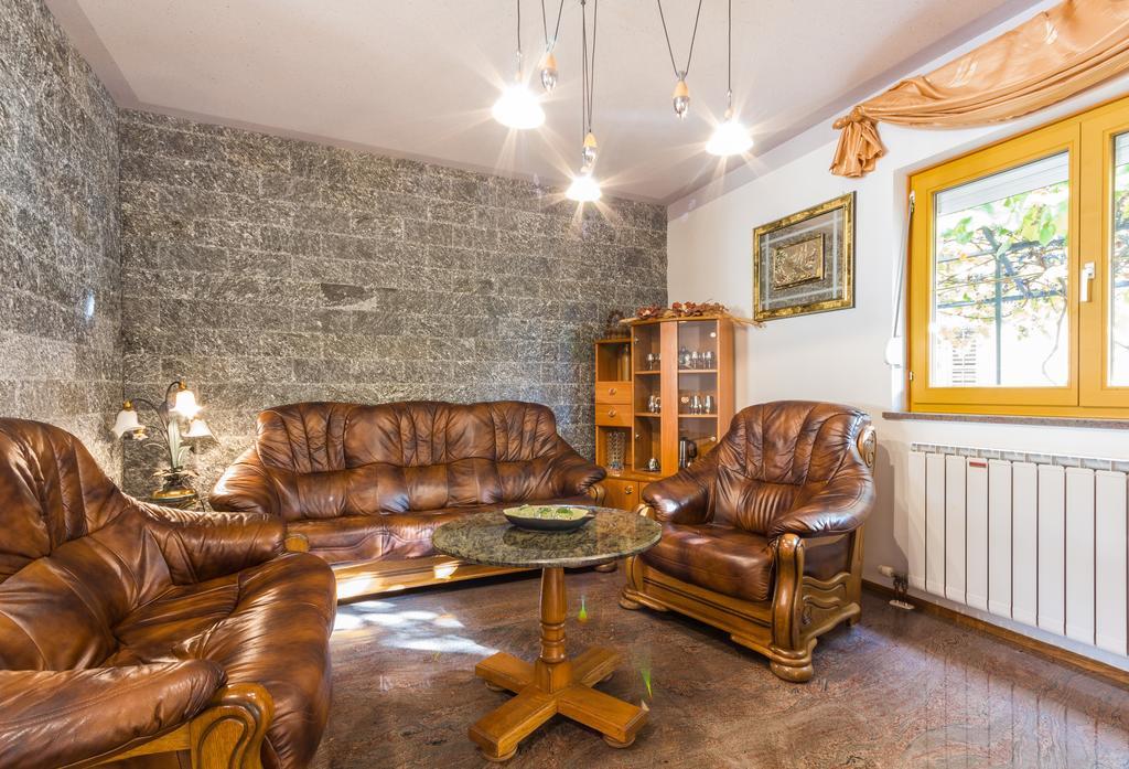 Apartments And Rooms Michaela Fažana Pokoj fotografie