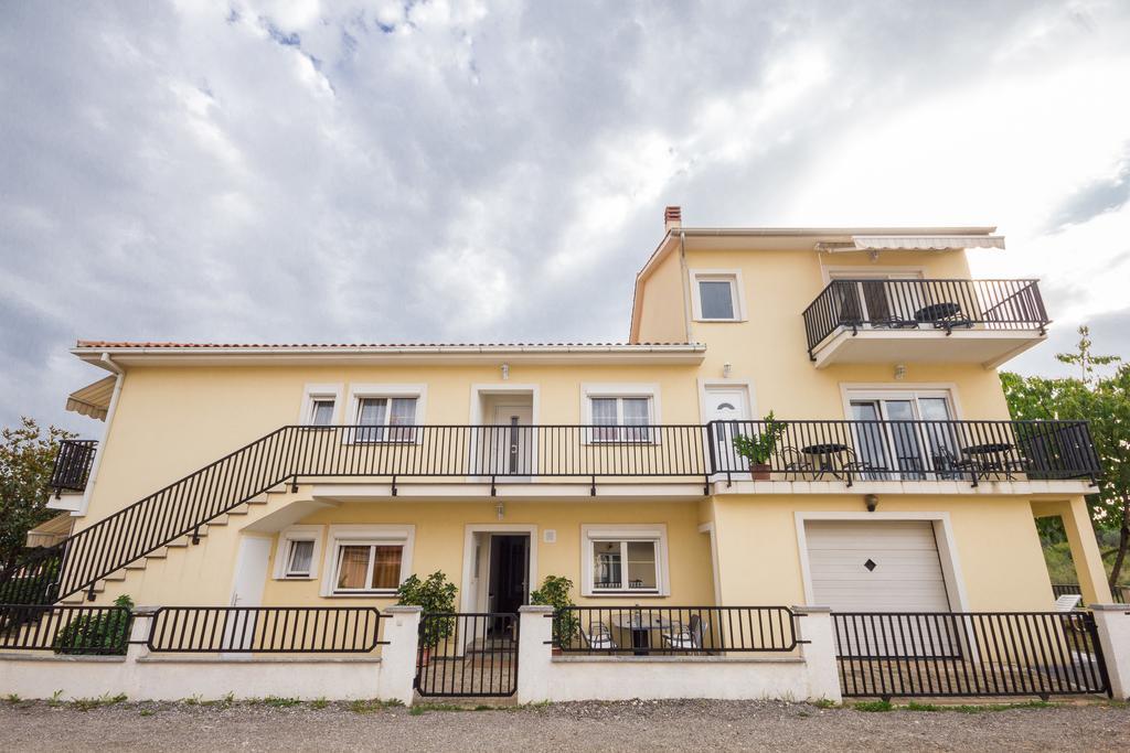 Apartments And Rooms Michaela Fažana Pokoj fotografie